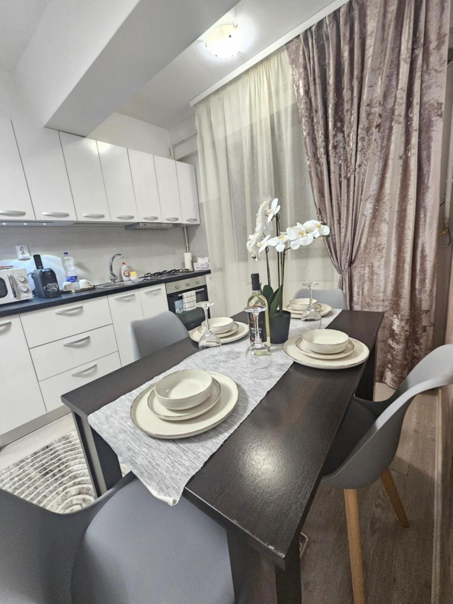 Enjoy My Home Near Palas Mall 2 ยาช ภายนอก รูปภาพ